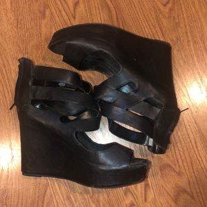 Mossimo Black Wedges